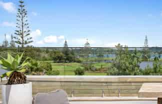  3 Caroline Heights, Omaha