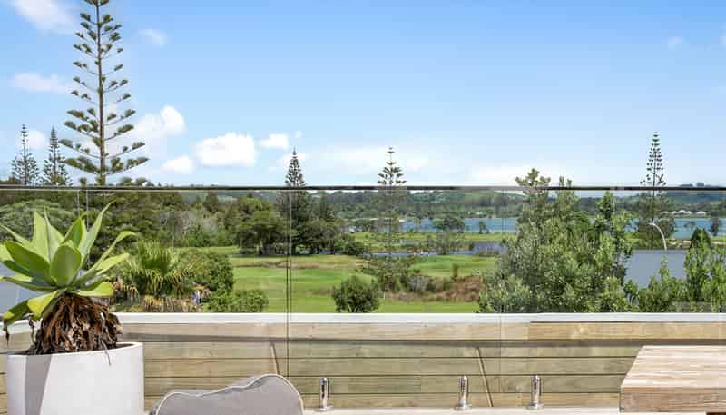  3 Caroline Heights, Omaha