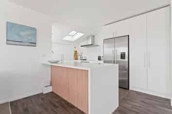  3 Caroline Heights, Omaha