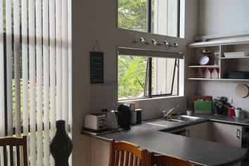 8 Theodora Place, Mairangi Bay