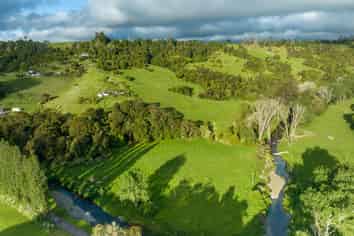 140b Doel Road, Kawakawa