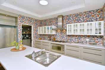 2 Henley Green, Northwood