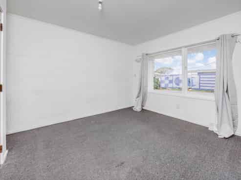 3/151B Princes Street East, Otahuhu