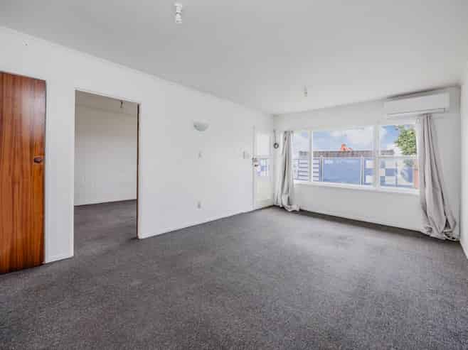 3/151B Princes Street East, Otahuhu