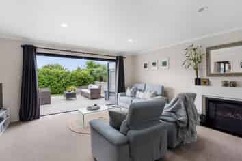 3 Swordfish Place, Maraetai