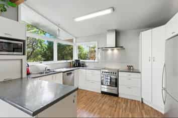 8 Hartford Street, Burnside