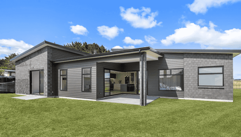 111 McLarin Road, Glenbrook