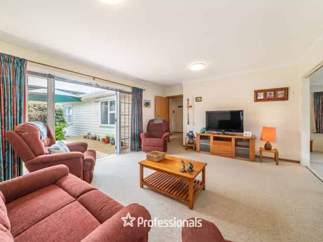 219 Taita Drive, Avalon