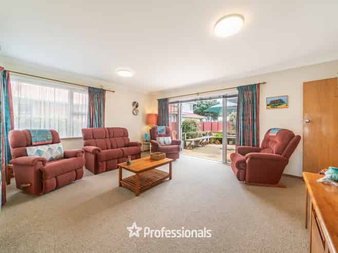 219 Taita Drive, Avalon