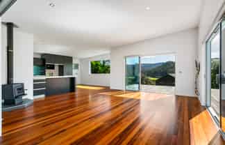 4 Manuka Drive, Whangamata