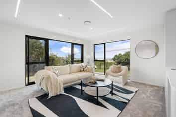 1/129 Arran Road, Browns Bay