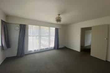 7 Mersey Place, New Windsor