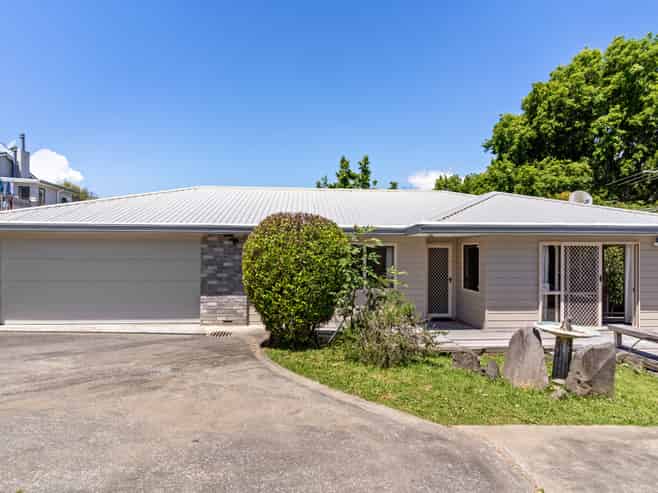 2/40 Edgeworth Road, Glenfield