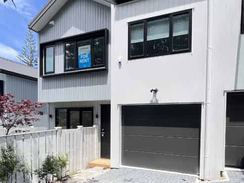 10C Cantina Ave, Bayview