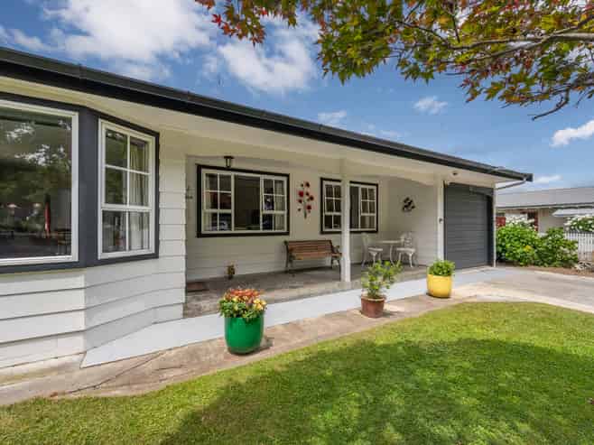 1/703 Roberts Street, Hastings