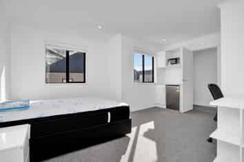 5B/3 Snead Place, Hamilton East