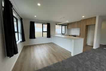 318 Crinan, Georgetown