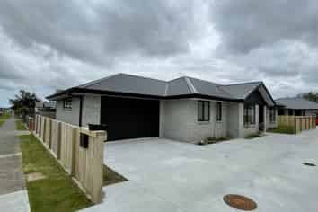 318 Crinan, Georgetown