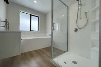 318 Crinan, Georgetown