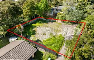 2/48 Reynella Drive, Massey