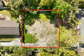 2/48 Reynella Drive, Massey