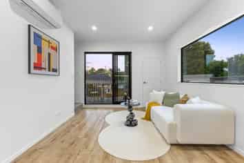 Lot 4/ 220 Pakuranga Road, Pakuranga Heights