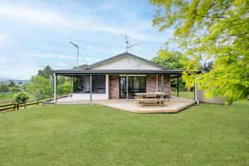 410 Karakariki Road, Whatawhata