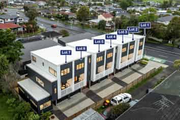Lot 5/ 220 Pakuranga Road, Pakuranga Heights