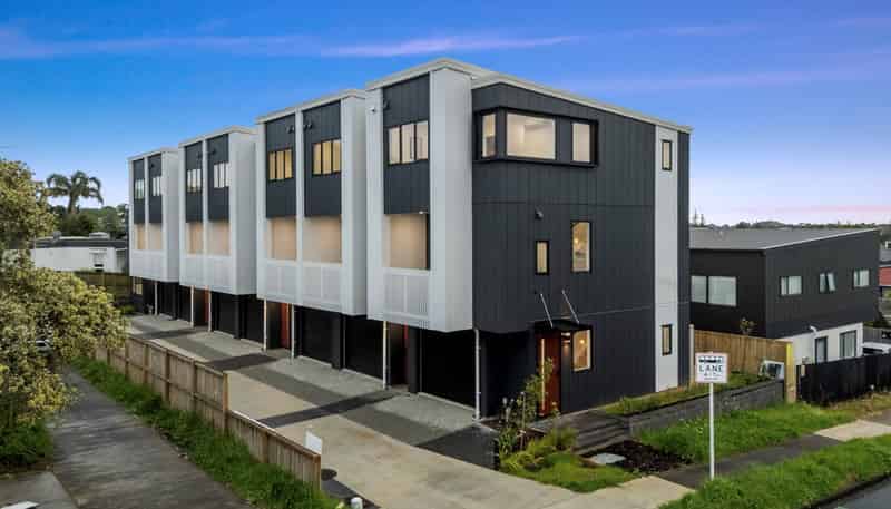 Lot 5/ 220 Pakuranga Road, Pakuranga Heights