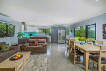 3 Emmerdale Drive, Hahei