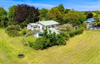 74 Swansea Road, Stratford