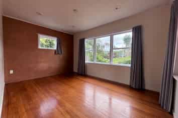 1/8 Quiet Street, Te Atatu South