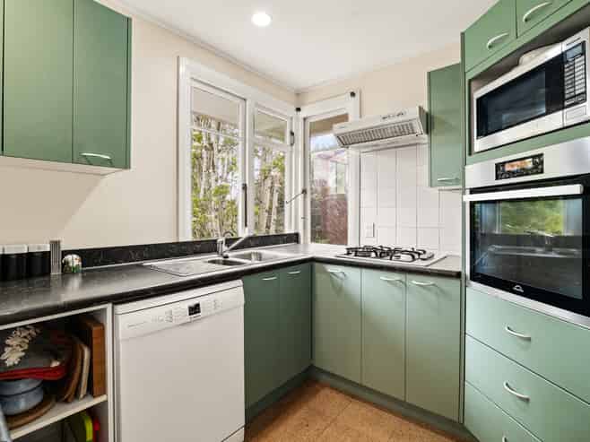 211 Signal Hill Road, Opoho