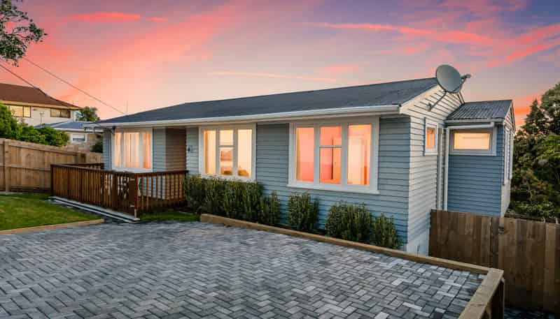 116 Carlisle Road, Browns Bay