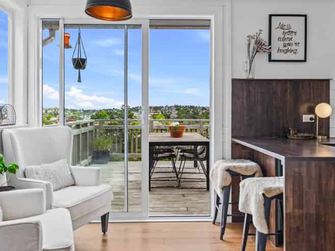 116 Carlisle Road, Browns Bay