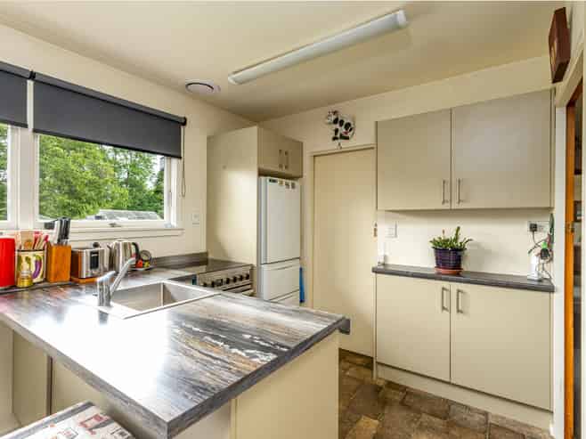 24 Denmark Street, Fairlie