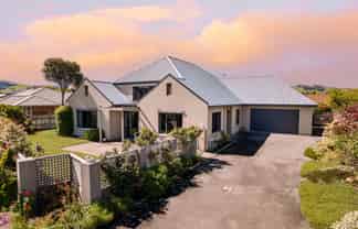 11 Fuschia Place, Mosgiel