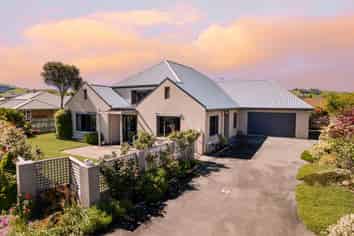 11 Fuschia Place, Mosgiel