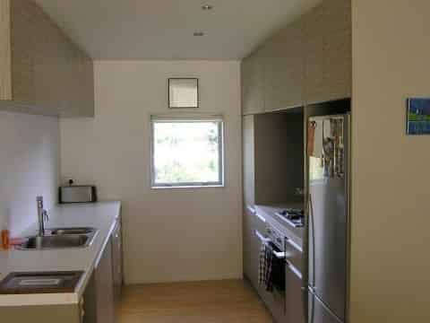 2 Saddleback Grove, Karori