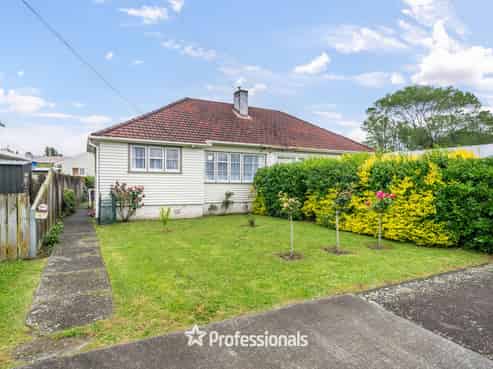 161 Whites Line East, Waiwhetu