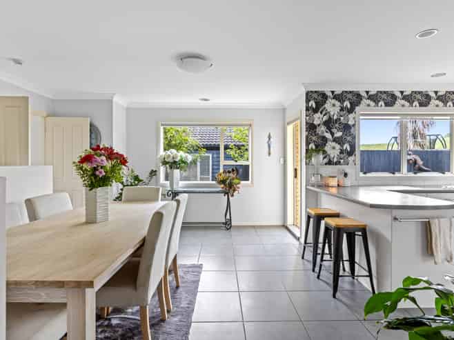 5 Greenway Rise, Gulf Harbour