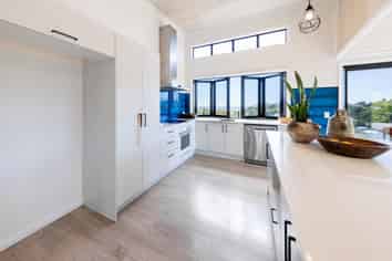 22 Hinemoa Terrace, Tairua