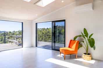 22 Hinemoa Terrace, Tairua