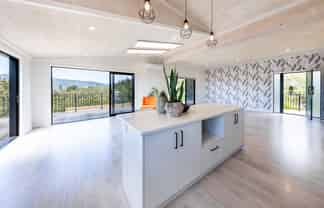 22 Hinemoa Terrace, Tairua