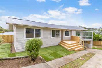 27 Lynda Avenue, Paparangi