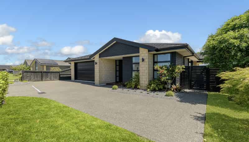 12 Materawaho Way, Pyes Pa