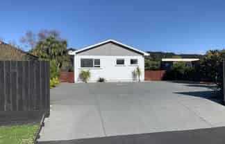 4 Soper Road, Mosgiel