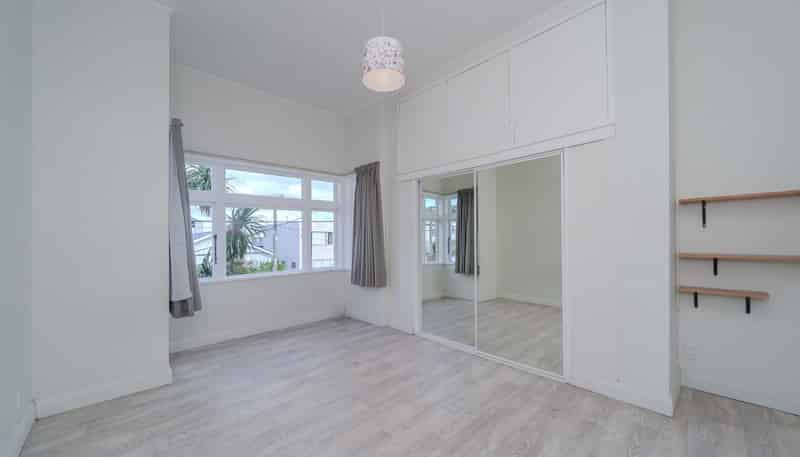 24 Luxford Street, Berhampore