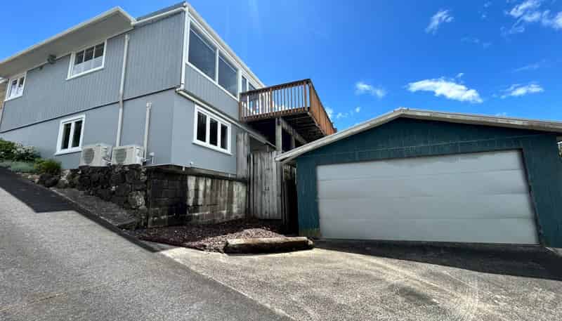 41 Woodlands Crescent, Browns Bay