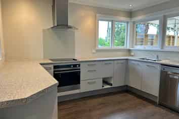 41 Woodlands Crescent, Browns Bay